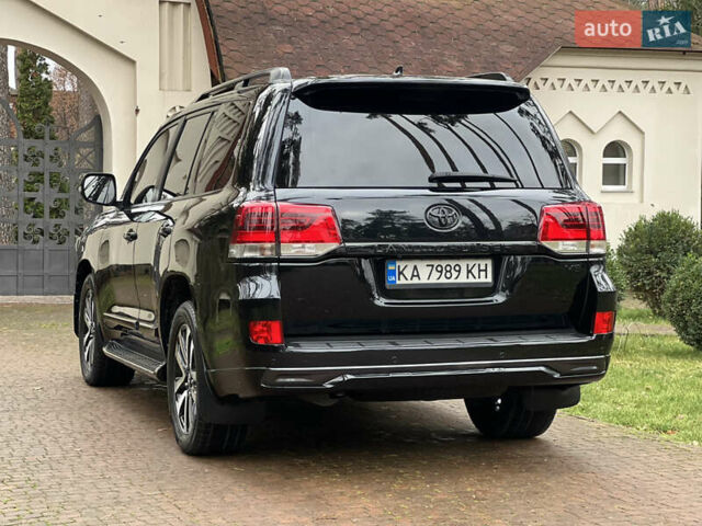 Черный Тойота Ленд Крузер, объемом двигателя 4.5 л и пробегом 239 тыс. км за 46900 $, фото 19 на Automoto.ua