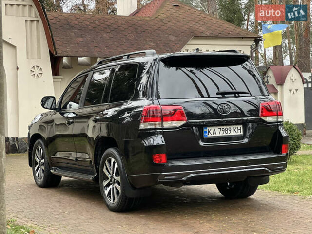 Черный Тойота Ленд Крузер, объемом двигателя 4.5 л и пробегом 239 тыс. км за 46900 $, фото 17 на Automoto.ua