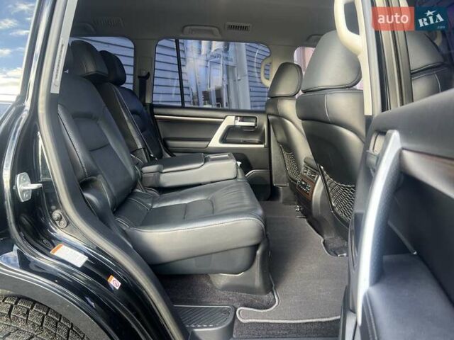 Черный Тойота Ленд Крузер, объемом двигателя 4.46 л и пробегом 150 тыс. км за 48500 $, фото 25 на Automoto.ua