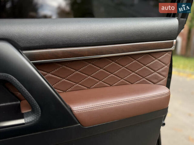 Черный Тойота Ленд Крузер, объемом двигателя 4.46 л и пробегом 225 тыс. км за 55500 $, фото 60 на Automoto.ua