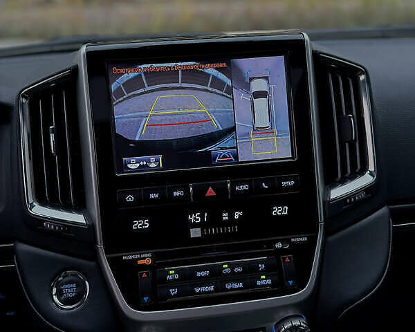 Черный Тойота Ленд Крузер, объемом двигателя 4.66 л и пробегом 184 тыс. км за 53500 $, фото 21 на Automoto.ua