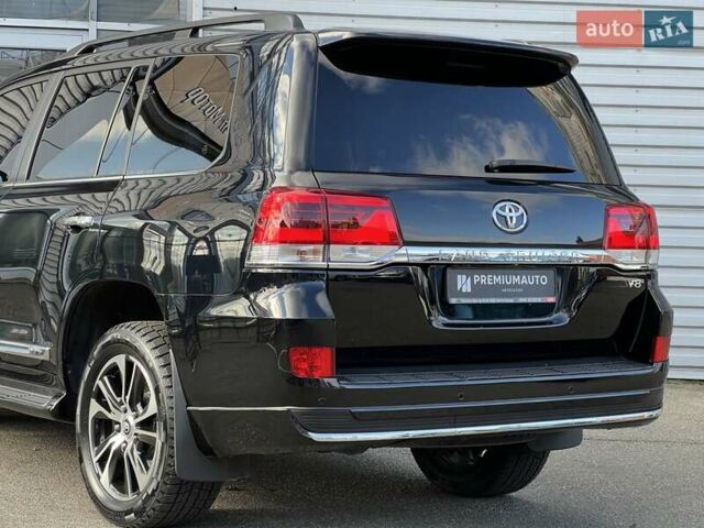 Черный Тойота Ленд Крузер, объемом двигателя 4.46 л и пробегом 150 тыс. км за 48500 $, фото 10 на Automoto.ua