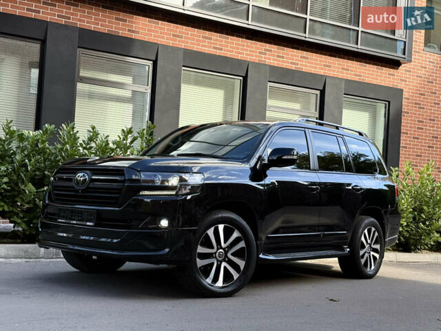 Черный Тойота Ленд Крузер, объемом двигателя 4.46 л и пробегом 225 тыс. км за 55500 $, фото 4 на Automoto.ua