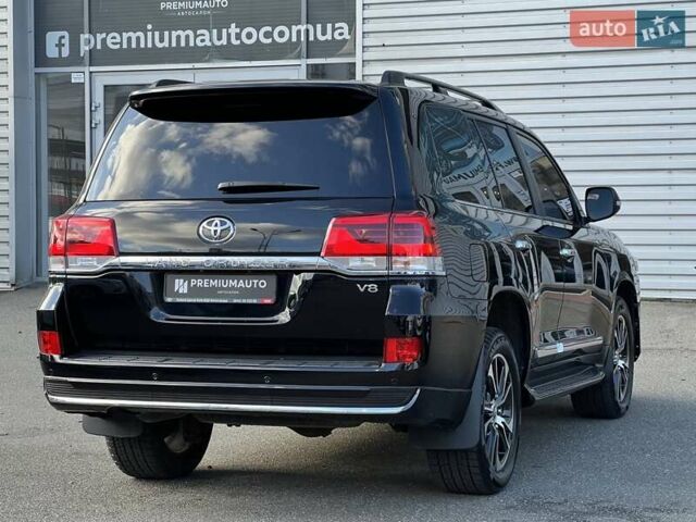 Черный Тойота Ленд Крузер, объемом двигателя 4.46 л и пробегом 150 тыс. км за 48500 $, фото 12 на Automoto.ua