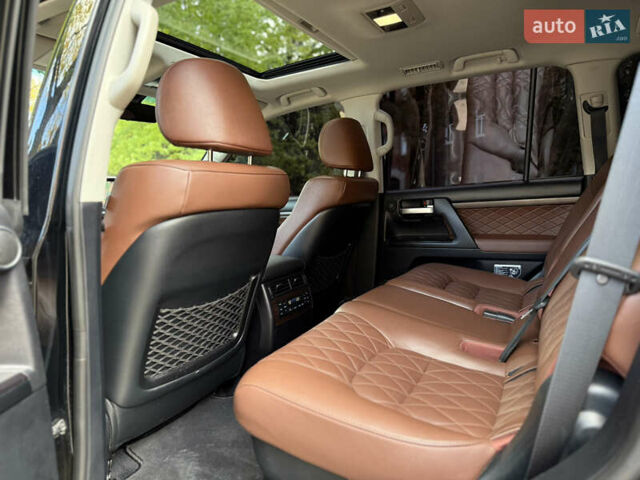 Черный Тойота Ленд Крузер, объемом двигателя 4.46 л и пробегом 225 тыс. км за 55500 $, фото 50 на Automoto.ua