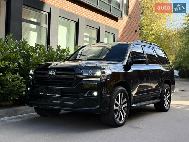 Черный Тойота Ленд Крузер, объемом двигателя 4.46 л и пробегом 225 тыс. км за 55500 $, фото 9 на Automoto.ua