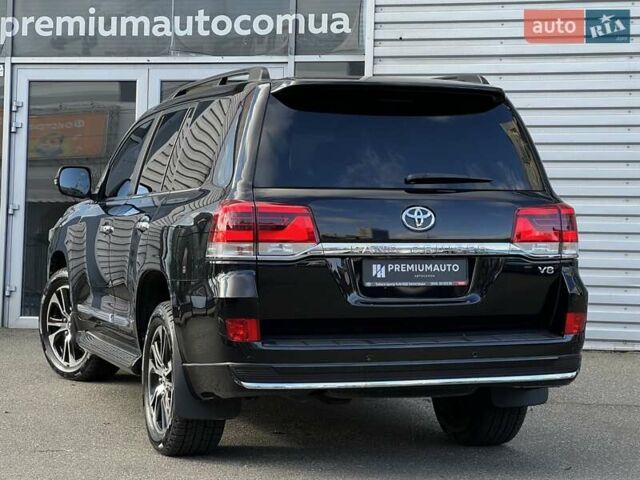 Черный Тойота Ленд Крузер, объемом двигателя 4.46 л и пробегом 150 тыс. км за 48500 $, фото 8 на Automoto.ua