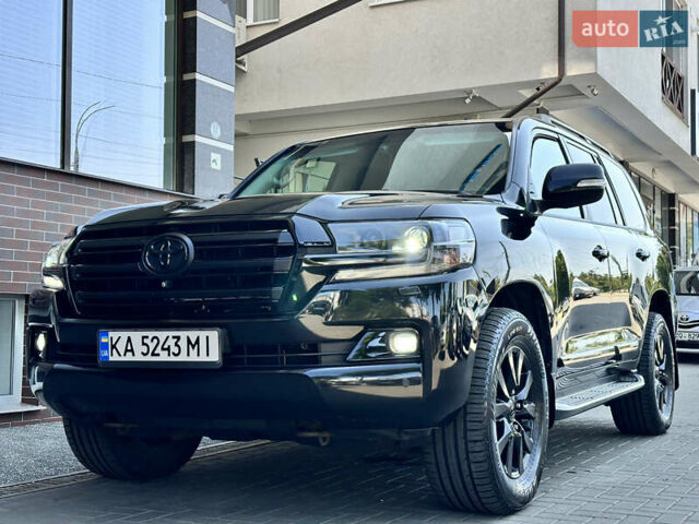 Черный Тойота Ленд Крузер, объемом двигателя 4.46 л и пробегом 217 тыс. км за 42999 $, фото 1 на Automoto.ua