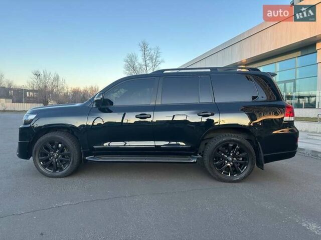 Черный Тойота Ленд Крузер, объемом двигателя 4.5 л и пробегом 186 тыс. км за 46000 $, фото 2 на Automoto.ua