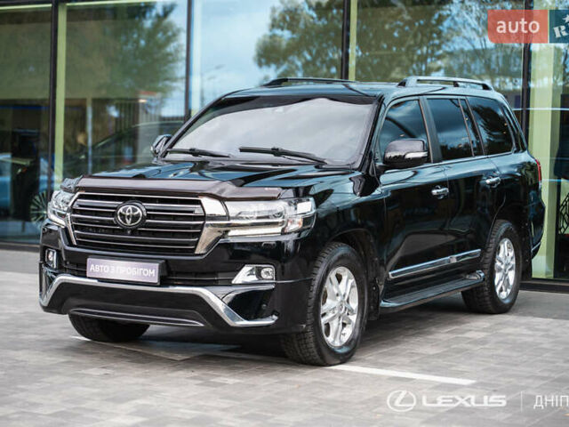Черный Тойота Ленд Крузер, объемом двигателя 4.46 л и пробегом 222 тыс. км за 44700 $, фото 2 на Automoto.ua