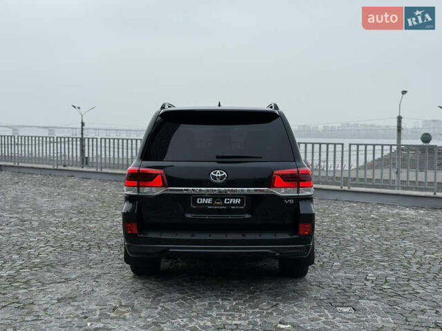 Черный Тойота Ленд Крузер, объемом двигателя 4.46 л и пробегом 101 тыс. км за 55000 $, фото 5 на Automoto.ua