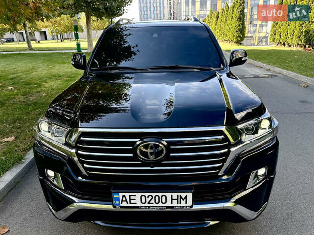 Черный Тойота Ленд Крузер, объемом двигателя 4.46 л и пробегом 320 тыс. км за 45999 $, фото 10 на Automoto.ua