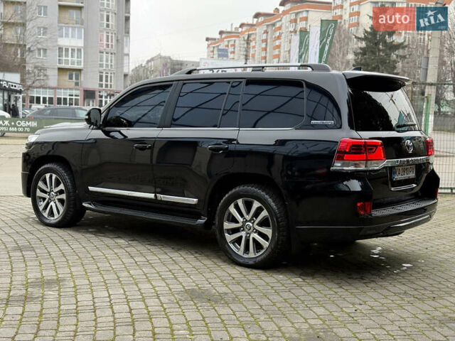 Черный Тойота Ленд Крузер, объемом двигателя 4.46 л и пробегом 200 тыс. км за 50500 $, фото 13 на Automoto.ua
