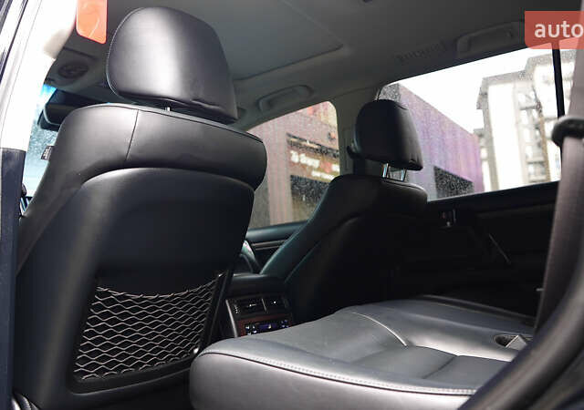 Черный Тойота Ленд Крузер, объемом двигателя 4.46 л и пробегом 149 тыс. км за 52700 $, фото 47 на Automoto.ua