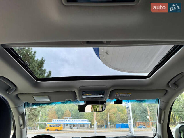 Черный Тойота Ленд Крузер, объемом двигателя 4.46 л и пробегом 118 тыс. км за 55500 $, фото 41 на Automoto.ua