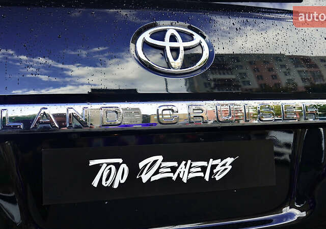 Черный Тойота Ленд Крузер, объемом двигателя 4.46 л и пробегом 149 тыс. км за 52700 $, фото 14 на Automoto.ua