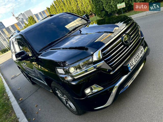 Черный Тойота Ленд Крузер, объемом двигателя 4.46 л и пробегом 320 тыс. км за 45999 $, фото 9 на Automoto.ua