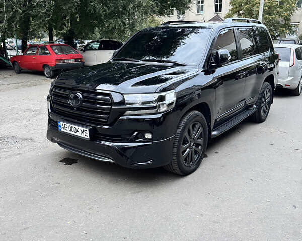 Черный Тойота Ленд Крузер, объемом двигателя 4.46 л и пробегом 177 тыс. км за 52000 $, фото 20 на Automoto.ua