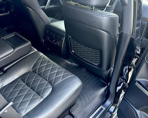 Черный Тойота Ленд Крузер, объемом двигателя 4.46 л и пробегом 320 тыс. км за 45999 $, фото 18 на Automoto.ua