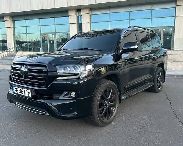 Черный Тойота Ленд Крузер, объемом двигателя 4.5 л и пробегом 186 тыс. км за 46000 $, фото 3 на Automoto.ua