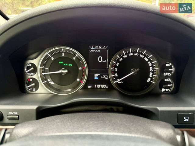 Черный Тойота Ленд Крузер, объемом двигателя 4.46 л и пробегом 118 тыс. км за 55500 $, фото 54 на Automoto.ua