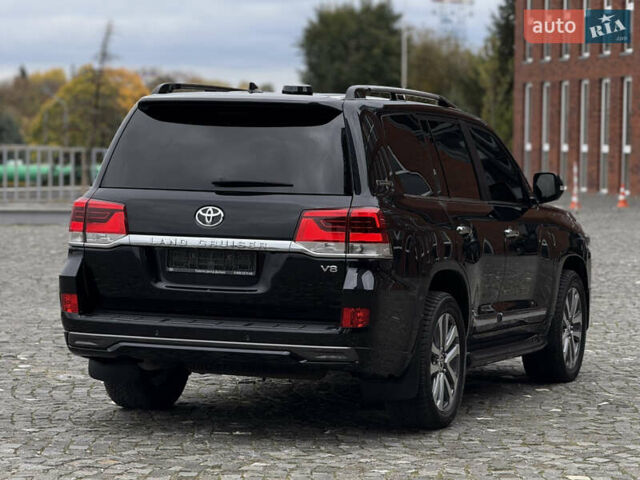 Черный Тойота Ленд Крузер, объемом двигателя 4.46 л и пробегом 132 тыс. км за 54999 $, фото 7 на Automoto.ua