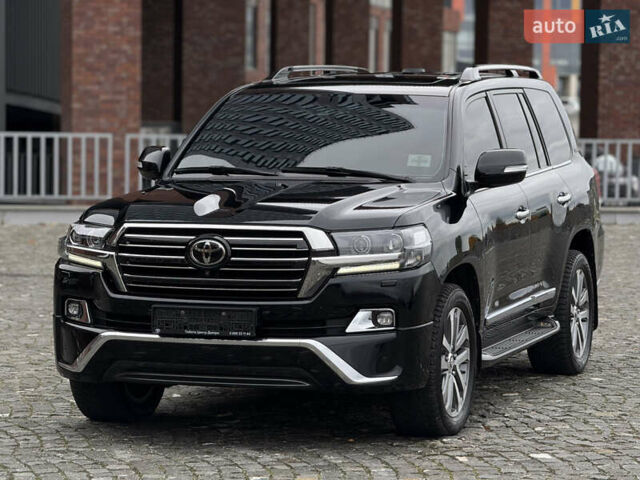 Черный Тойота Ленд Крузер, объемом двигателя 4.46 л и пробегом 132 тыс. км за 54999 $, фото 1 на Automoto.ua