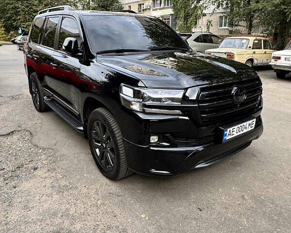 Черный Тойота Ленд Крузер, объемом двигателя 4.46 л и пробегом 177 тыс. км за 52000 $, фото 14 на Automoto.ua
