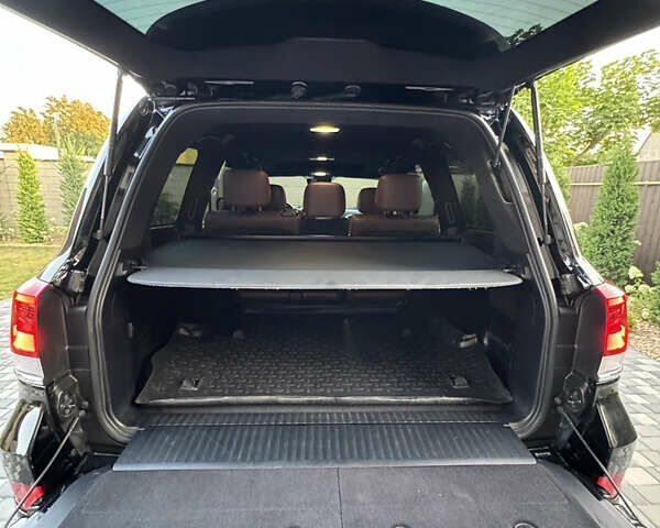 Черный Тойота Ленд Крузер, объемом двигателя 4.46 л и пробегом 181 тыс. км за 51500 $, фото 6 на Automoto.ua