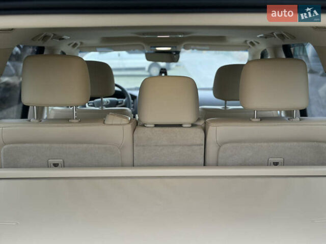 Черный Тойота Ленд Крузер, объемом двигателя 4.46 л и пробегом 190 тыс. км за 54500 $, фото 8 на Automoto.ua