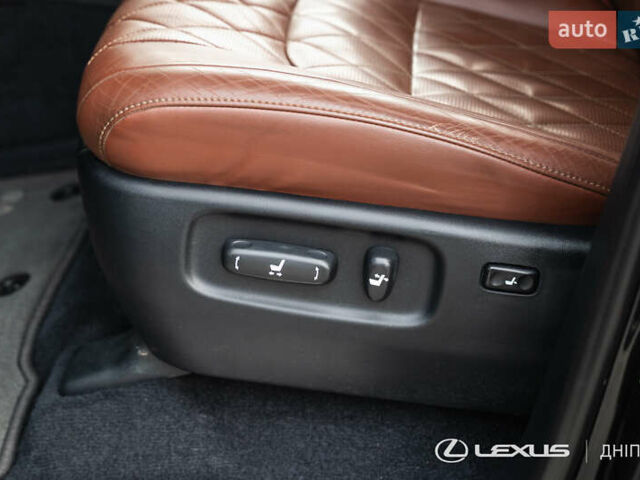 Черный Тойота Ленд Крузер, объемом двигателя 4.46 л и пробегом 222 тыс. км за 44700 $, фото 20 на Automoto.ua