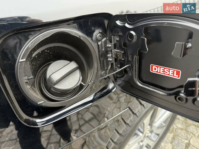 Черный Тойота Ленд Крузер, объемом двигателя 4.46 л и пробегом 101 тыс. км за 55000 $, фото 49 на Automoto.ua