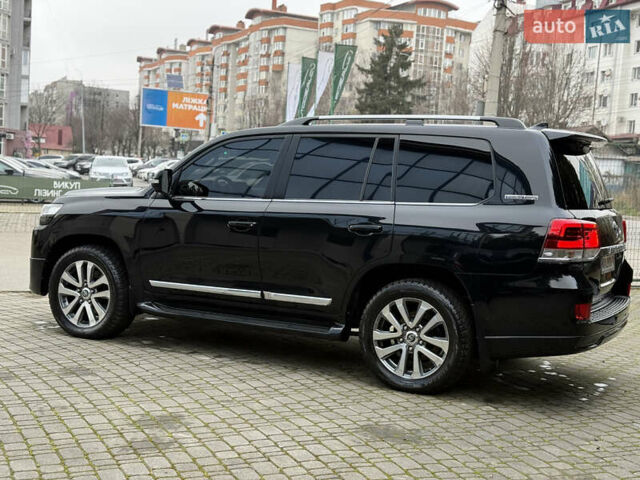 Черный Тойота Ленд Крузер, объемом двигателя 4.46 л и пробегом 200 тыс. км за 50500 $, фото 14 на Automoto.ua