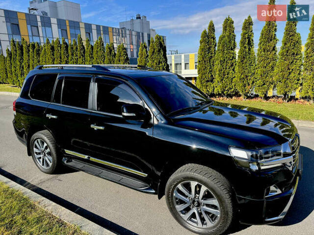 Черный Тойота Ленд Крузер, объемом двигателя 4.46 л и пробегом 320 тыс. км за 45999 $, фото 4 на Automoto.ua