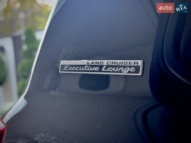 Черный Тойота Ленд Крузер, объемом двигателя 4.61 л и пробегом 132 тыс. км за 57000 $, фото 15 на Automoto.ua