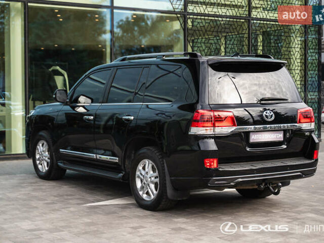 Черный Тойота Ленд Крузер, объемом двигателя 4.46 л и пробегом 222 тыс. км за 44700 $, фото 6 на Automoto.ua
