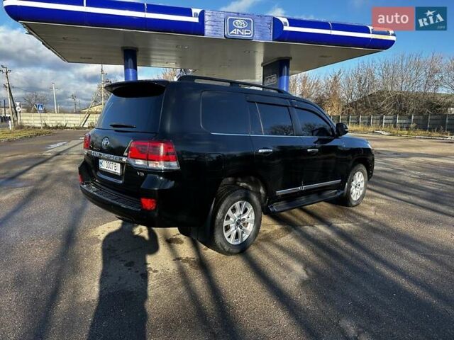 Черный Тойота Ленд Крузер, объемом двигателя 4.46 л и пробегом 133 тыс. км за 47000 $, фото 19 на Automoto.ua