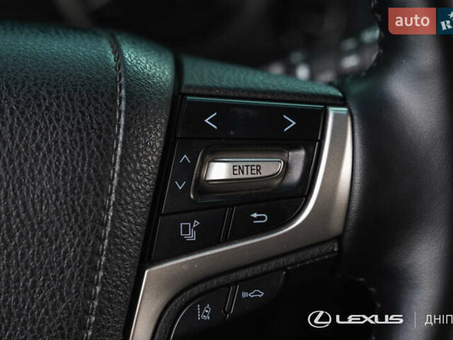 Черный Тойота Ленд Крузер, объемом двигателя 4.46 л и пробегом 222 тыс. км за 44700 $, фото 23 на Automoto.ua