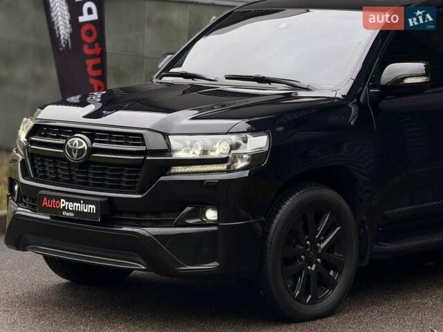 Черный Тойота Ленд Крузер, объемом двигателя 4.5 л и пробегом 131 тыс. км за 55000 $, фото 11 на Automoto.ua