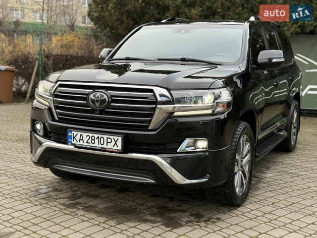 Черный Тойота Ленд Крузер, объемом двигателя 4.46 л и пробегом 200 тыс. км за 50500 $, фото 18 на Automoto.ua