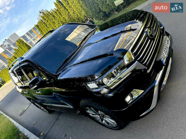 Черный Тойота Ленд Крузер, объемом двигателя 4.46 л и пробегом 320 тыс. км за 45999 $, фото 6 на Automoto.ua