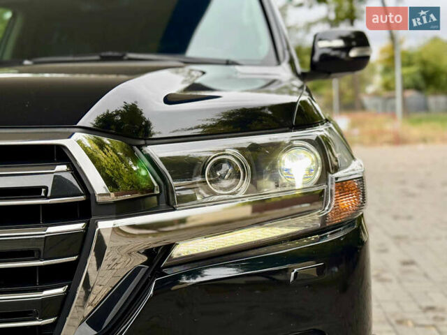 Черный Тойота Ленд Крузер, объемом двигателя 4.46 л и пробегом 118 тыс. км за 55500 $, фото 19 на Automoto.ua