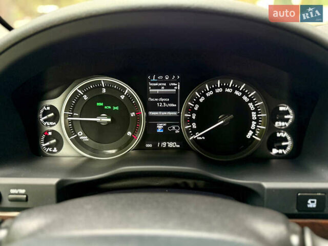 Черный Тойота Ленд Крузер, объемом двигателя 4.46 л и пробегом 118 тыс. км за 55500 $, фото 57 на Automoto.ua