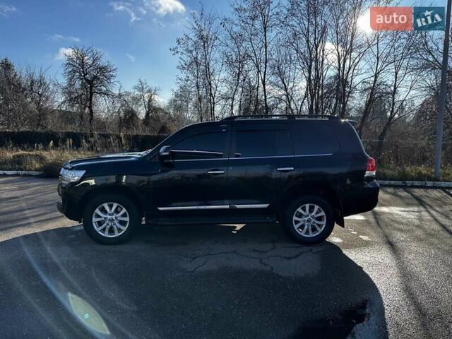 Черный Тойота Ленд Крузер, объемом двигателя 4.46 л и пробегом 133 тыс. км за 47000 $, фото 25 на Automoto.ua