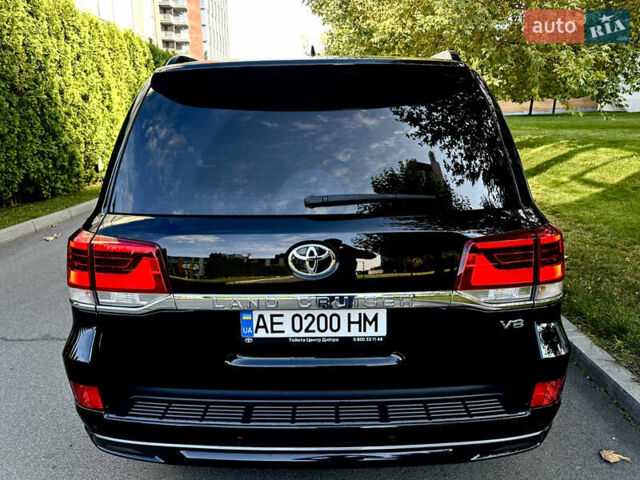 Черный Тойота Ленд Крузер, объемом двигателя 4.46 л и пробегом 320 тыс. км за 45999 $, фото 5 на Automoto.ua