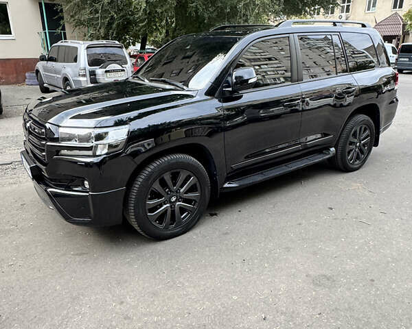 Черный Тойота Ленд Крузер, объемом двигателя 4.46 л и пробегом 177 тыс. км за 52000 $, фото 18 на Automoto.ua