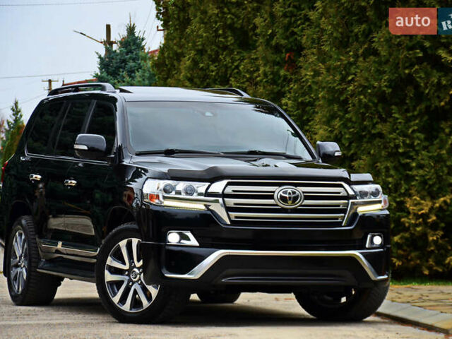 Черный Тойота Ленд Крузер, объемом двигателя 4.61 л и пробегом 132 тыс. км за 57000 $, фото 2 на Automoto.ua