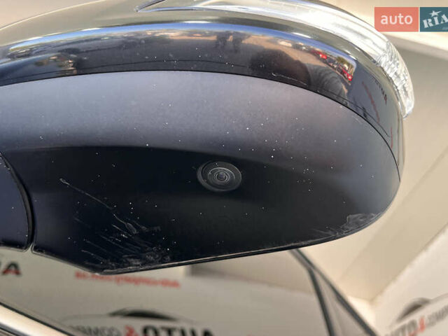 Черный Тойота Ленд Крузер, объемом двигателя 4.46 л и пробегом 184 тыс. км за 49950 $, фото 42 на Automoto.ua