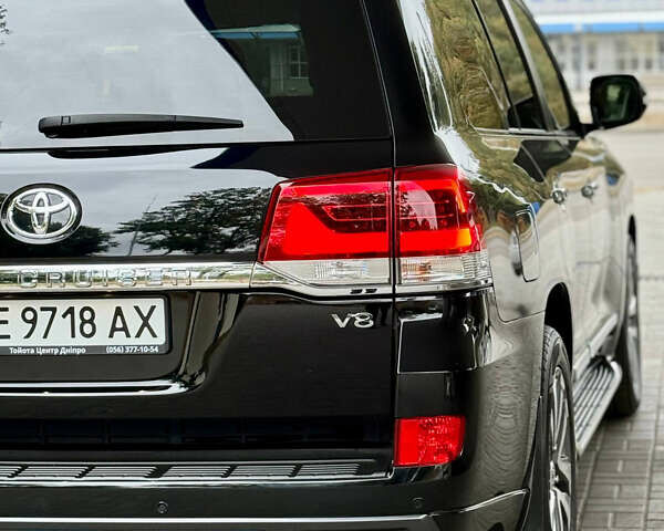 Черный Тойота Ленд Крузер, объемом двигателя 4.46 л и пробегом 118 тыс. км за 55500 $, фото 9 на Automoto.ua