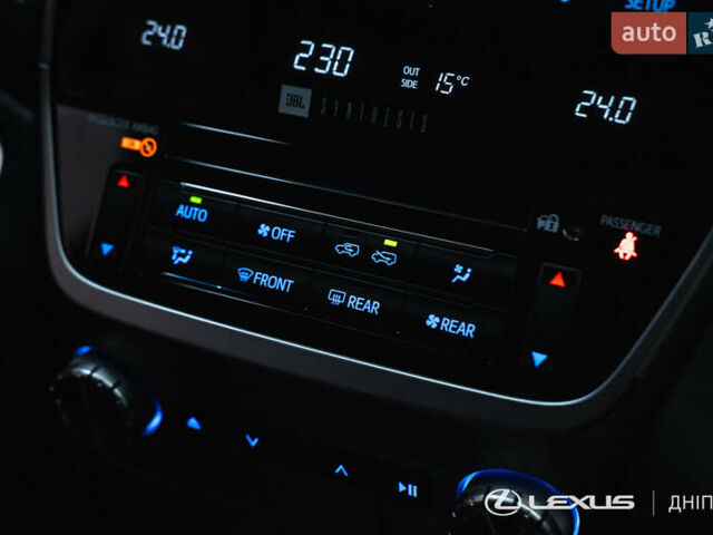 Черный Тойота Ленд Крузер, объемом двигателя 4.46 л и пробегом 222 тыс. км за 44700 $, фото 25 на Automoto.ua